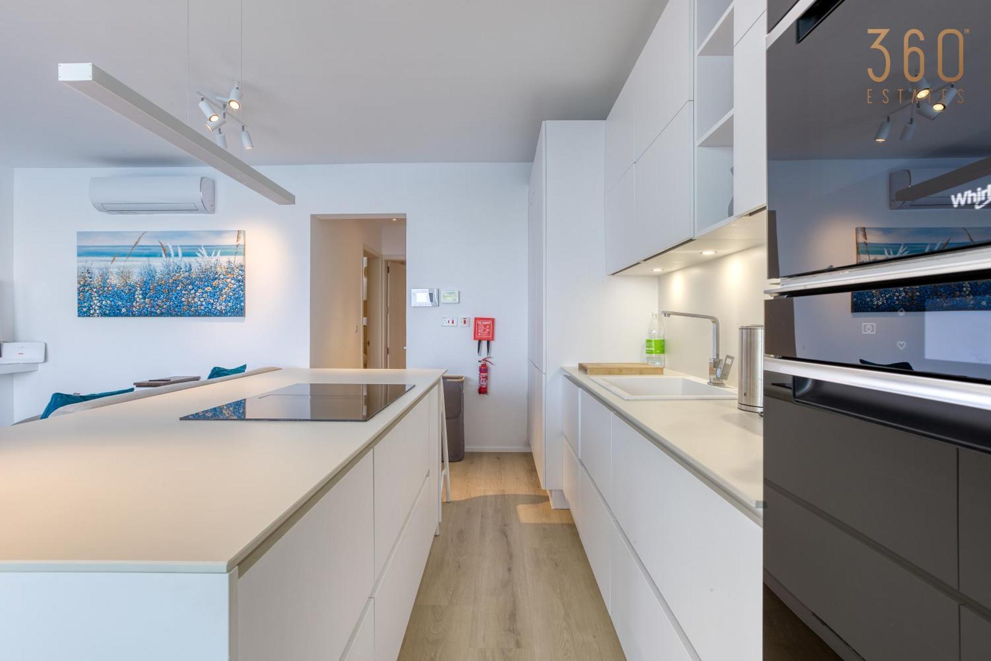 Designer 2Br Home With Stunning Views In St Pauls By 360 Estates St. Paul's Bay Ngoại thất bức ảnh