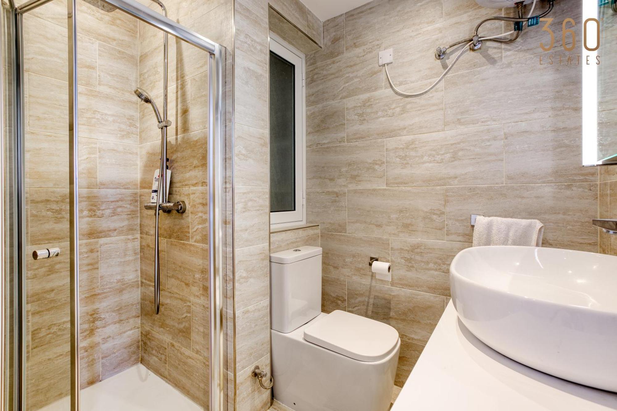 Designer 2Br Home With Stunning Views In St Pauls By 360 Estates St. Paul's Bay Ngoại thất bức ảnh